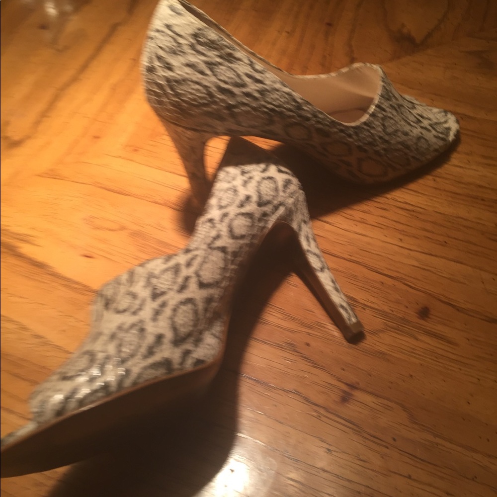 Snakeskin Pumps